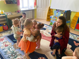 Утро радостных встреч Утро радостных встреч.